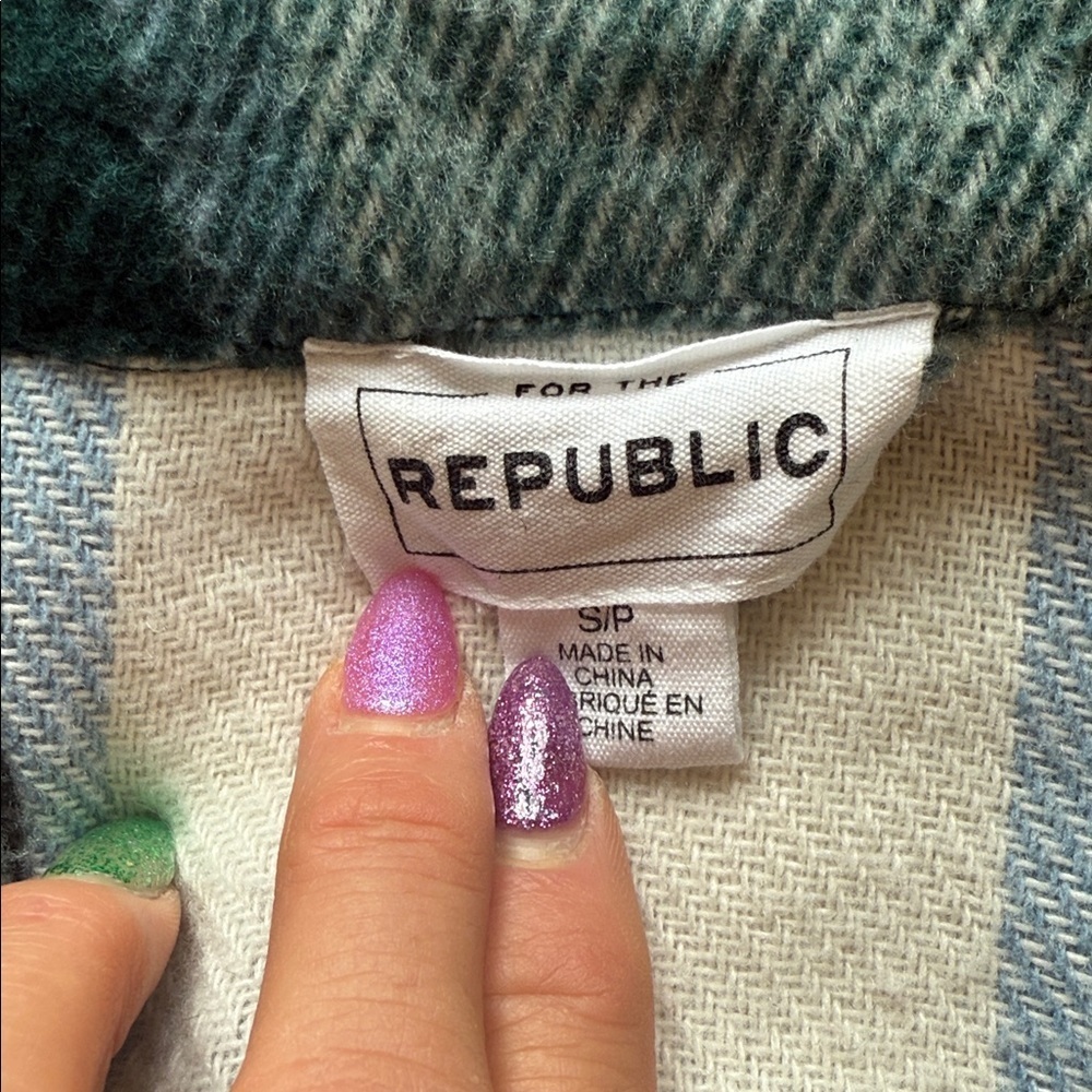 For The Republic Women’s Plaid Jacket - Green and White - Picture 3 of 5